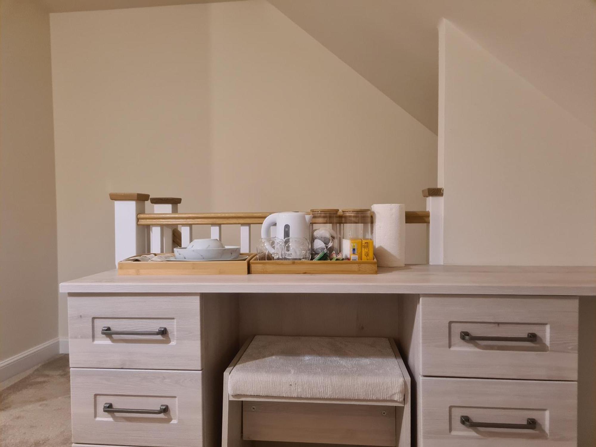 Sky'S Haven Apartment Sunningwell Ngoại thất bức ảnh